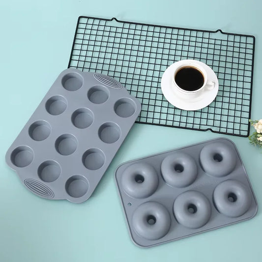 Gray Silicone Cake Pan