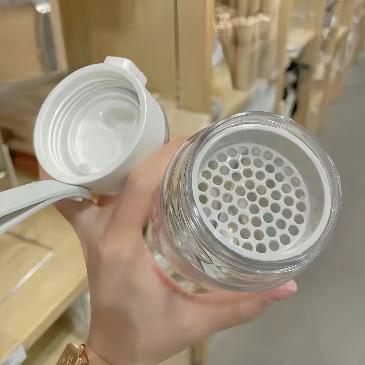 Magical dust cleaning sponge