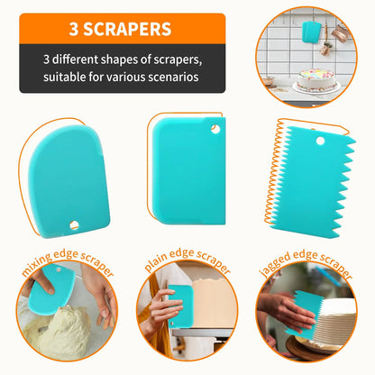 Piping bags and tips set